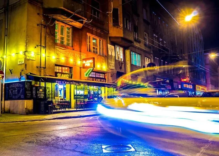 Lejlighed Economy And *